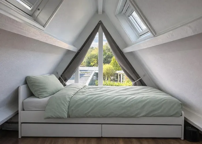 Holiday home Veluwehuis